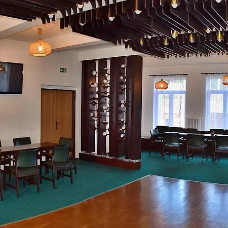 Hotel Forestyma Hodonín